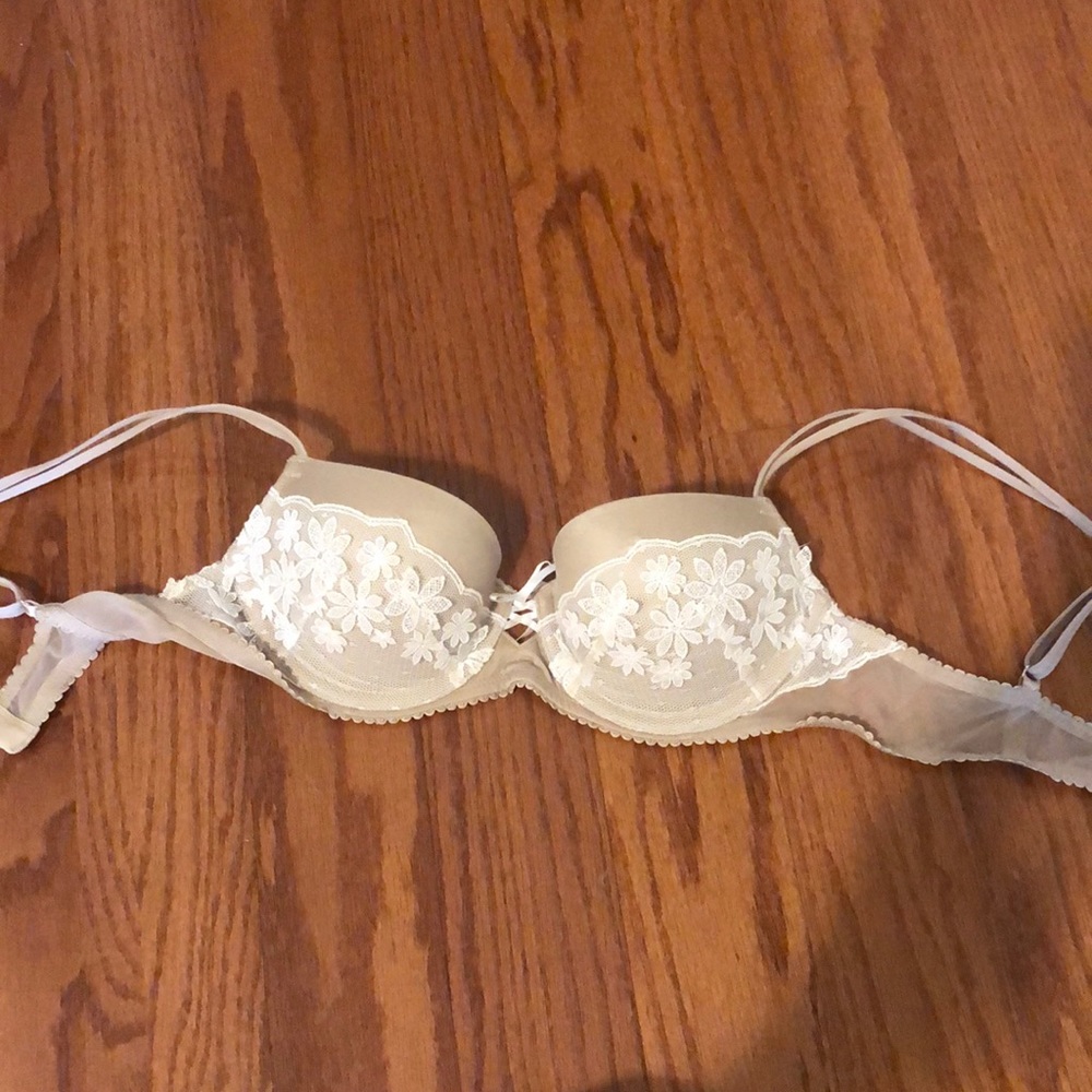 Victoria’s Secret Bra